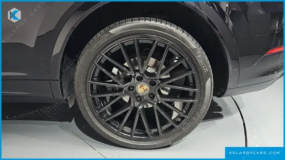 PORSCHE CAYENNE 3.0 COUPE