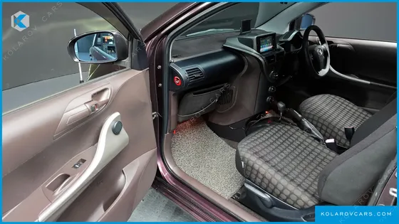 TOYOTA IQ 1.0