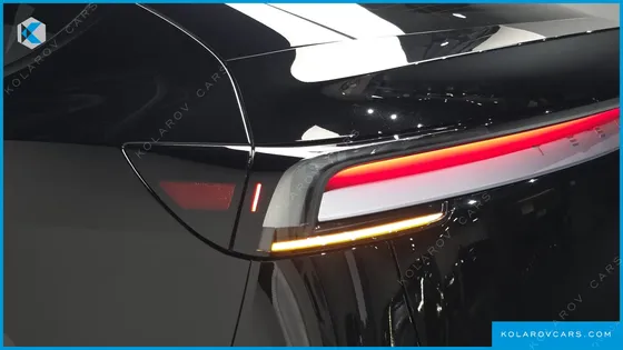 TESLA MODEL Y PREMIUM LONG RANGE AWD