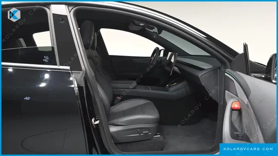 TESLA MODEL Y PREMIUM LONG RANGE AWD