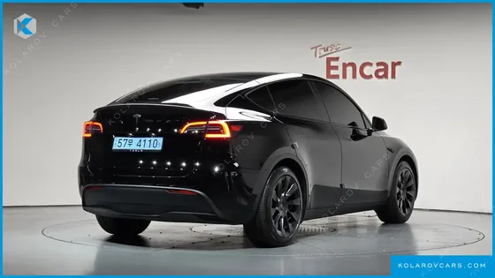 TESLA MODEL Y RWD