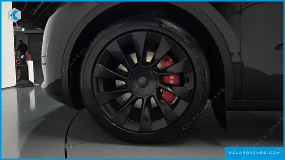 TESLA MODEL Y RWD