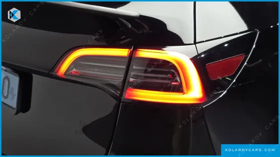 TESLA MODEL Y RWD