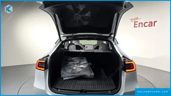 TESLA MODEL Y LONG RANGE AWD