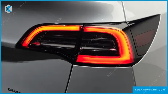 TESLA MODEL Y LONG RANGE AWD