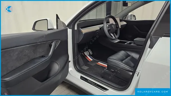 TESLA MODEL Y LONG RANGE AWD
