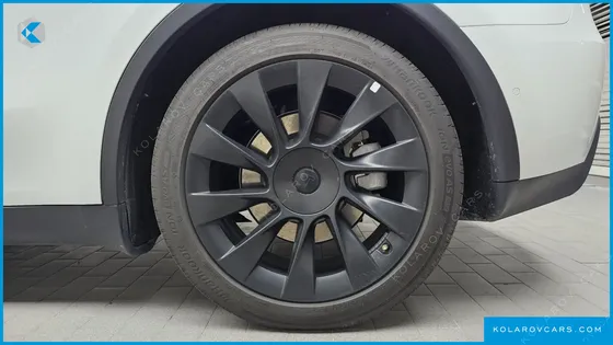 TESLA MODEL Y LONG RANGE AWD