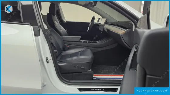 TESLA MODEL Y LONG RANGE AWD