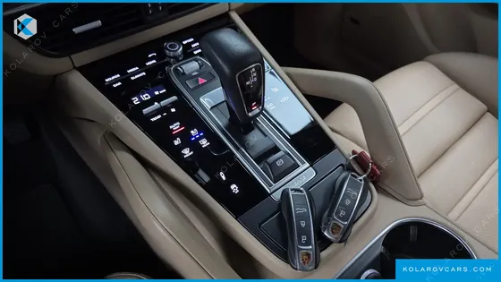PORSCHE CAYENNE 3.0