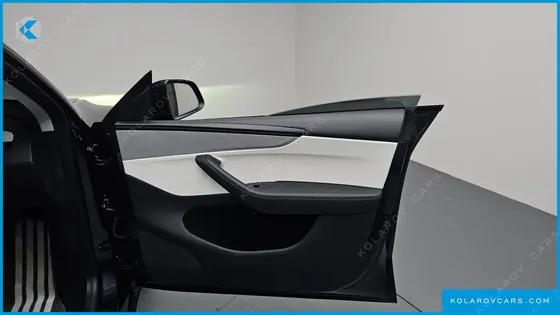 TESLA MODEL Y RWD