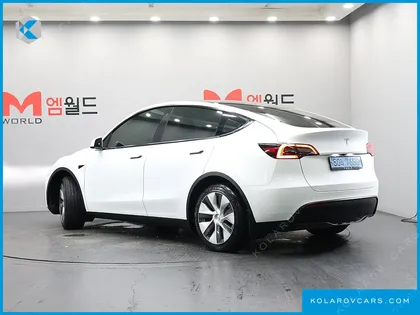TESLA MODEL Y RWD