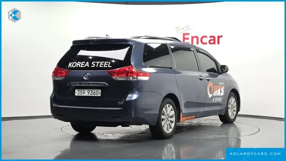 TOYOTA SIENNA 3.5 AWD