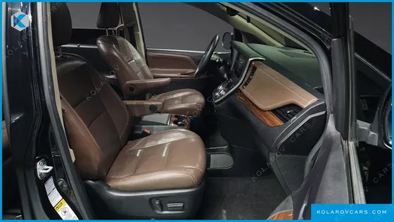 TOYOTA SIENNA 3.5 AWD