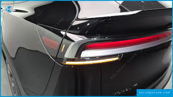 TESLA MODEL Y L LONG RANGE AWD