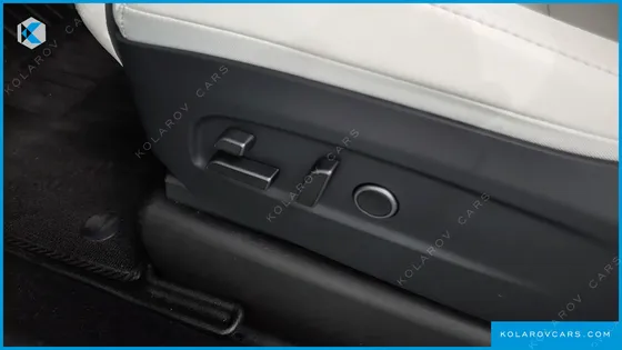 TESLA MODEL Y L LONG RANGE AWD