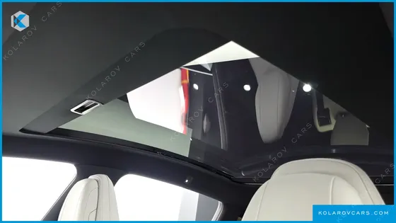 TESLA MODEL Y L LONG RANGE AWD