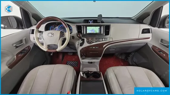TOYOTA SIENNA 3.5 AWD