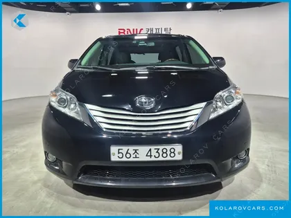 TOYOTA SIENNA 3.5 AWD
