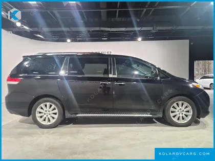 TOYOTA SIENNA 3.5 AWD