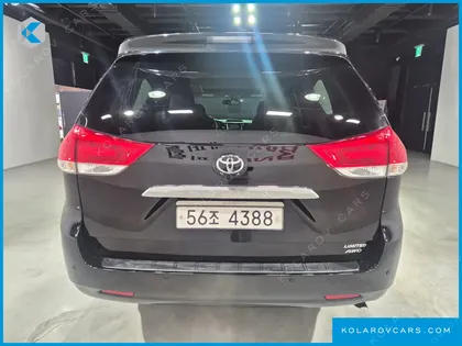 TOYOTA SIENNA 3.5 AWD