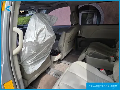 TOYOTA SIENNA 3.5
