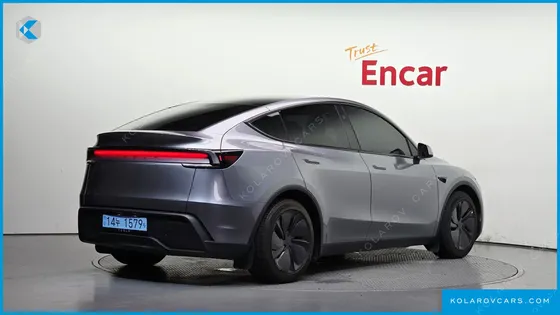 TESLA MODEL Y RWD