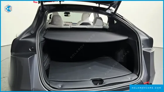 TESLA MODEL Y RWD