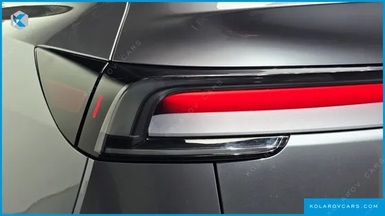 TESLA MODEL Y RWD