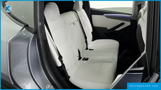 TESLA MODEL Y RWD