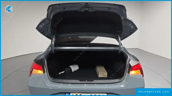HYUNDAI ELANTRA (AVANTE) 1.6