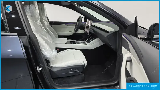 TESLA MODEL Y L LONG RANGE AWD