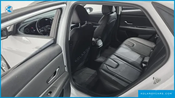 HYUNDAI ELANTRA (AVANTE) 1.6 LPI (RENTAL CAR)