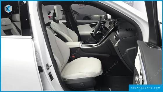 MERCEDES GLC-CLASS GLC300 4MATIC AMG LINE