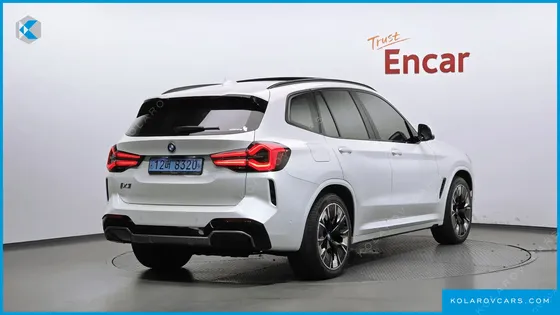 BMW IX3 M SPORTS
