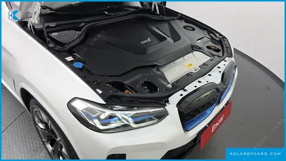BMW IX3 M SPORTS