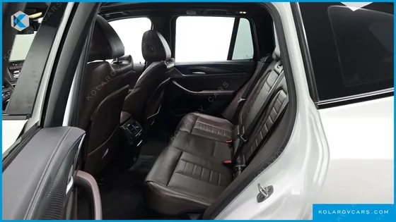 BMW IX3 M SPORTS