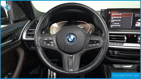 BMW IX3 M SPORTS