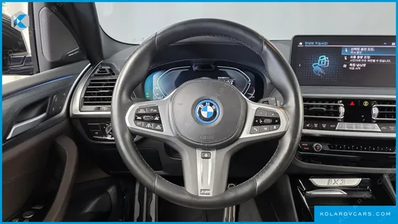 BMW IX3 M SPORTS