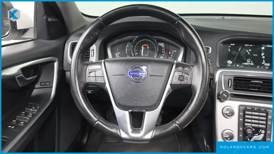 VOLVO S60 D3