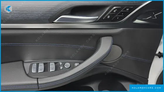 BMW IX3 M SPORTS