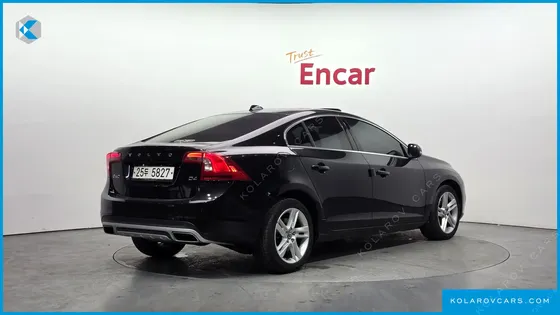 VOLVO S60 D4