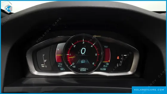 VOLVO S60 D4