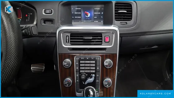 VOLVO S60 D4