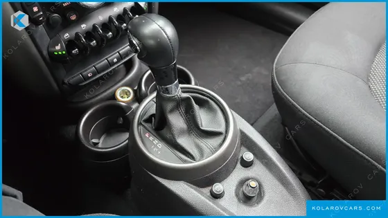 MINI COUNTRYMAN STANDARD
