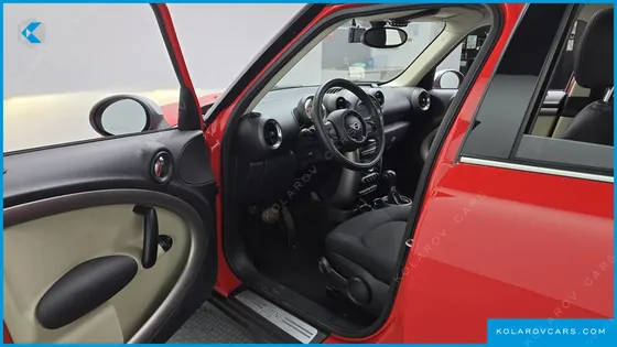 MINI COUNTRYMAN STANDARD
