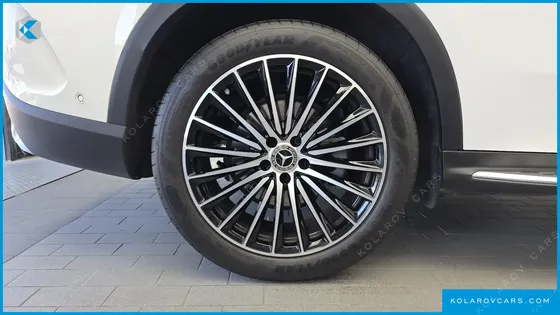 MERCEDES GLC-CLASS GLC300 4MATIC AMG LINE