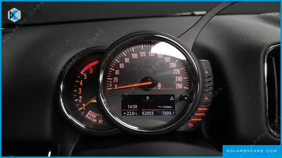 MINI COUNTRYMAN STANDARD