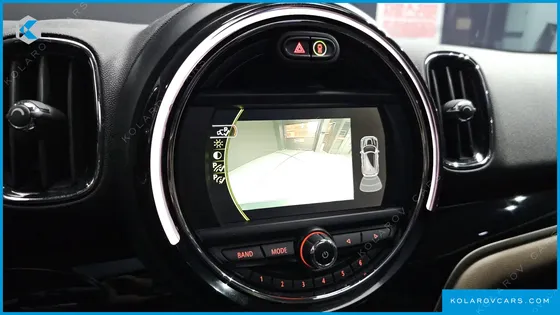 MINI COUNTRYMAN STANDARD