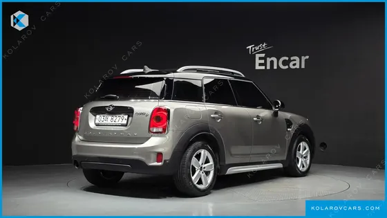 MINI COUNTRYMAN STANDARD