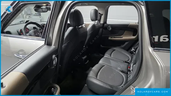 MINI COUNTRYMAN STANDARD